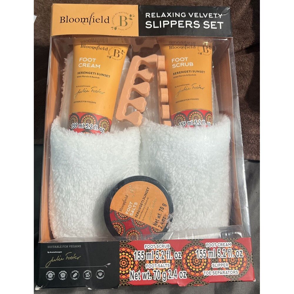 BloomField Relaxing Velvety‎ Slippers Foot Care Set – New/Sealed